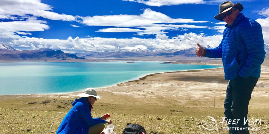  Autumnal landscapes in Tibet