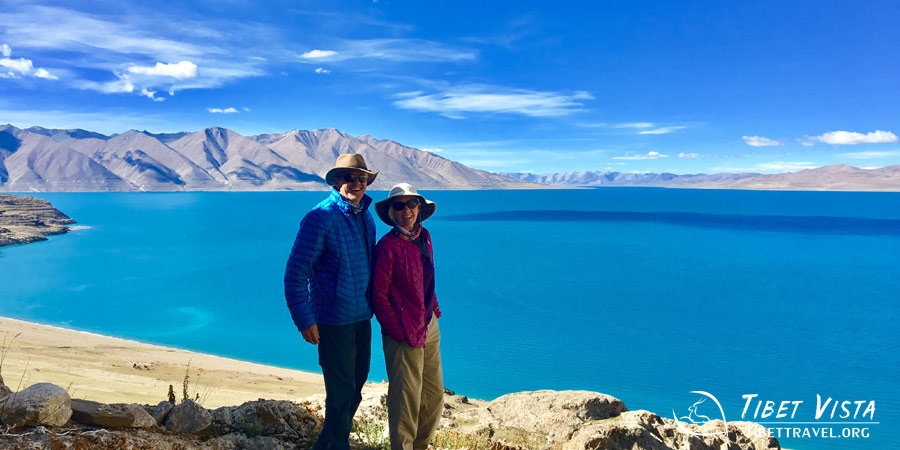  Autumnal landscapes in Tibet