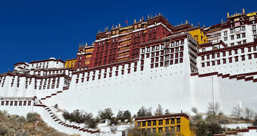 Majestic Potala Palace in Lhasa