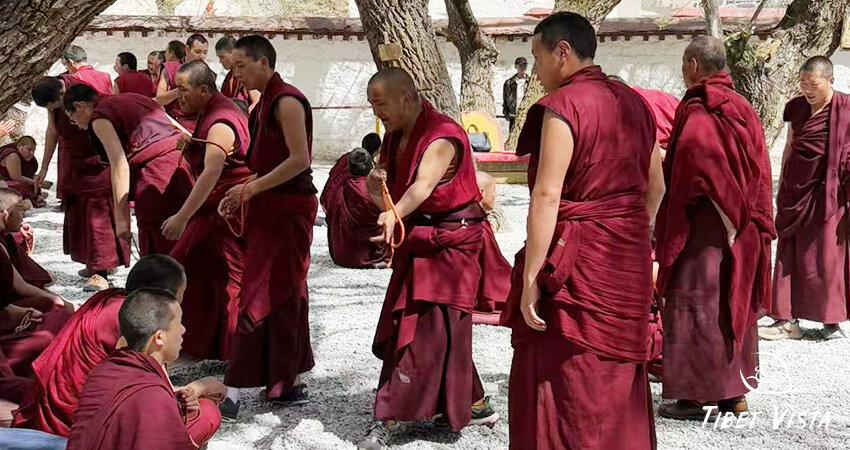 Sera Monastery Monks Debate