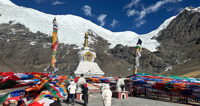 The stunning Karola Glacier between Lhasa and Shigatse Tibet