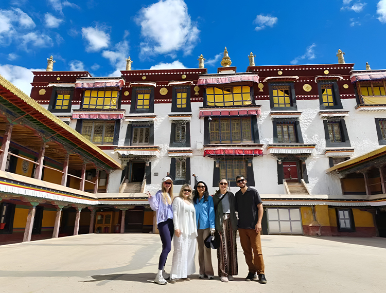 Tibet monastery Tour
