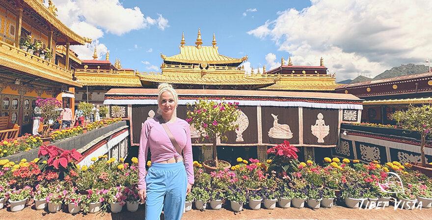 My Unforgettable Journey to Tibet with the Best Tour Guide Ever