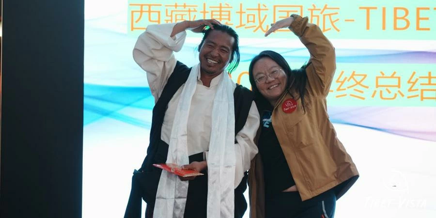 Tibet Vista&rsquo;s tour guide team
