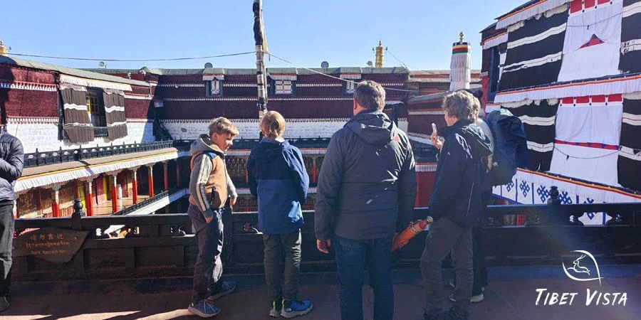 Tibet winter family with children tour