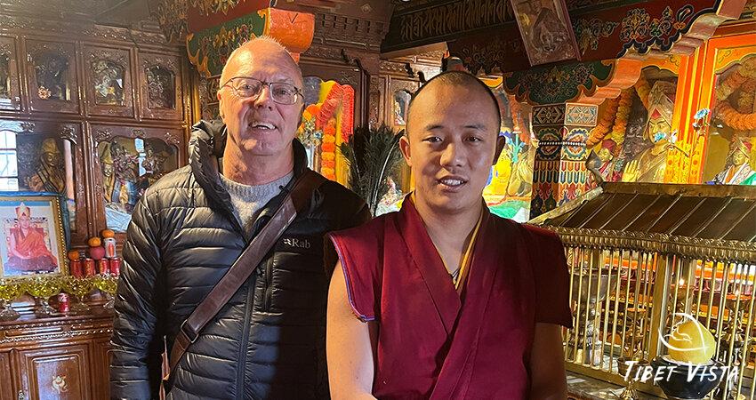 Photo with Tibetan monk