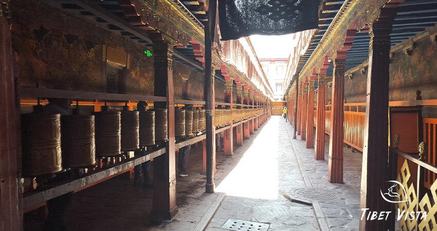 Tibetan monastery