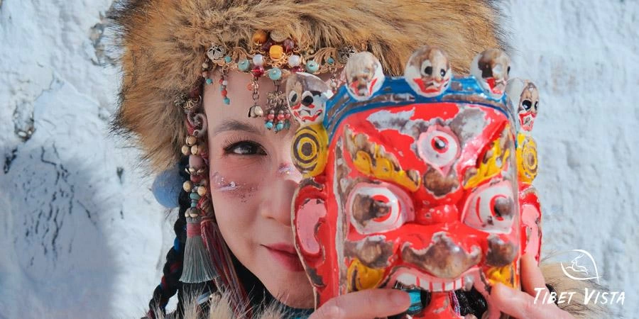 The Beauty of Tourist Experiences and Daily Tibetan Life