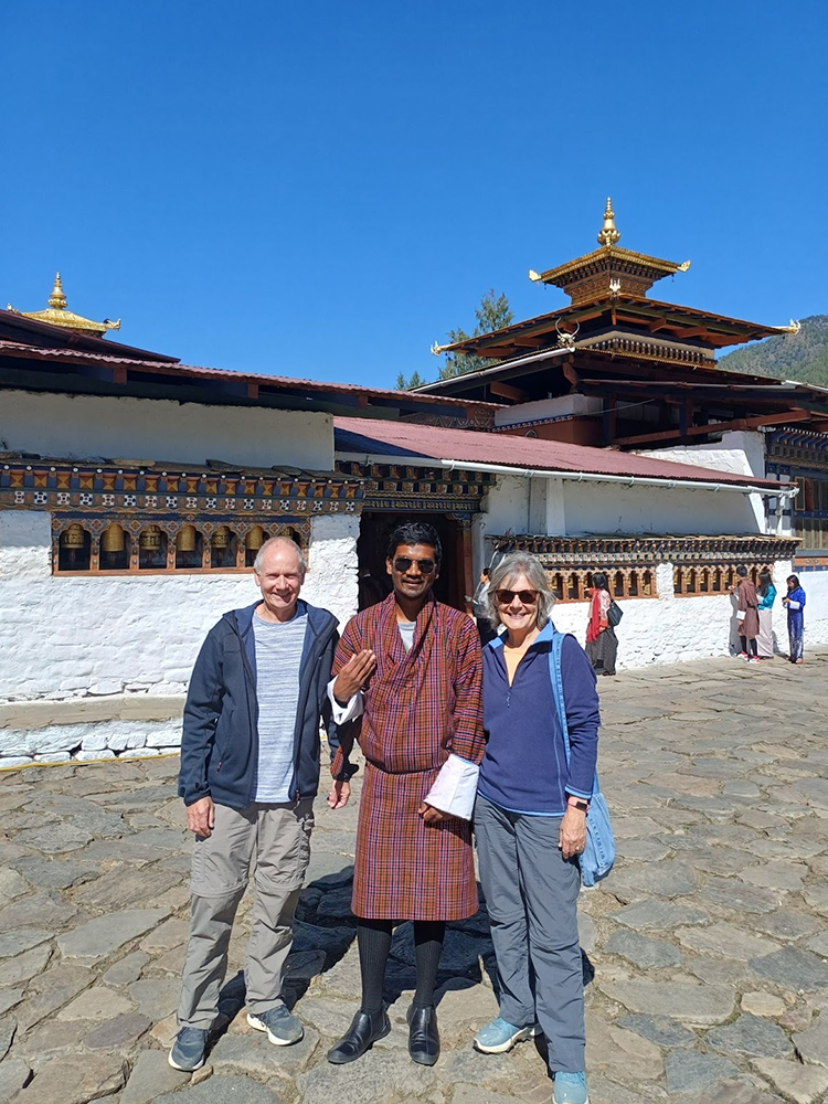 Travel in Bhutan with the local guide