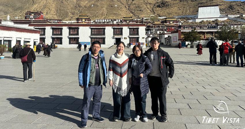 Visit Tashilhunpo Monastery