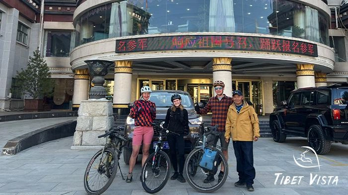 Carefully selected hotel in Lhasa with oxygen supply ensure a comfort stay.