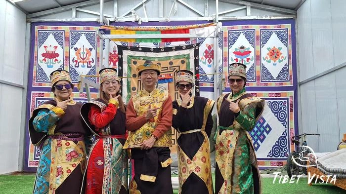 Wearing Traditional Tibetan Gongbu cloths in Nyingchi.