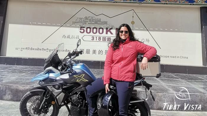 Motorcycle tour photo from Lhasa to Mountain Everest.