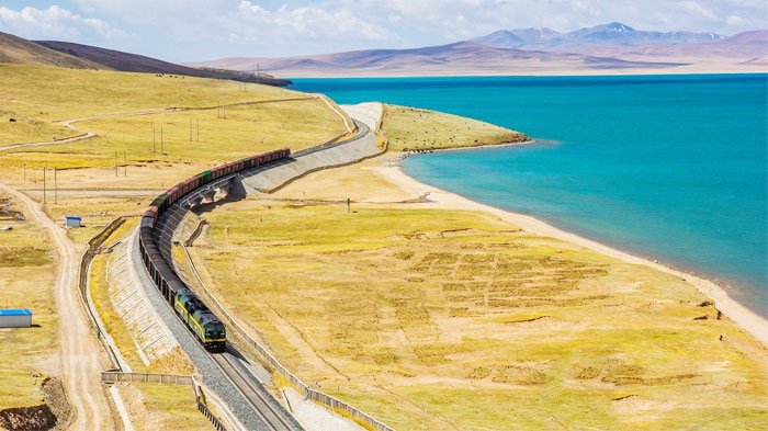 Qinghai Tibet Railway to Lhasa