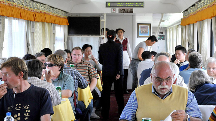 Tibet train dining cars