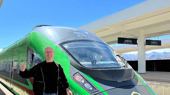 train from Shigatse to Lhasa