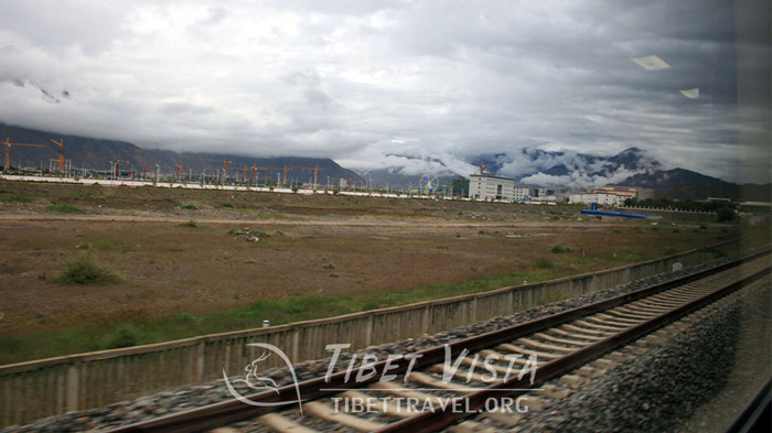 Window view of Lhasa to Shigatse train