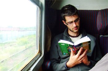 It's a long-time train journey, what can I do on a Tibet train ?