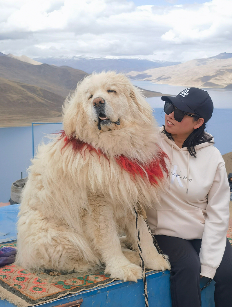 Grace at Yamdrok Lake