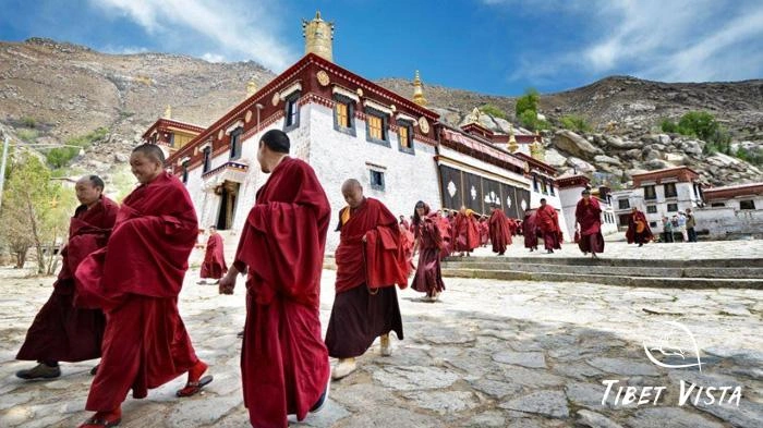 Pictures of Tibetan Plateau