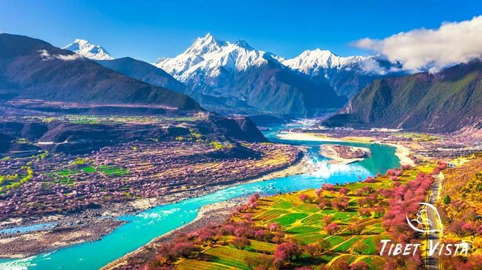 Pictures of Tibetan Plateau