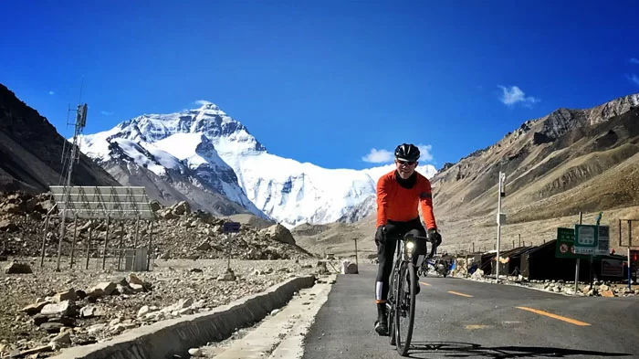 Everest Base Camp cycling tour