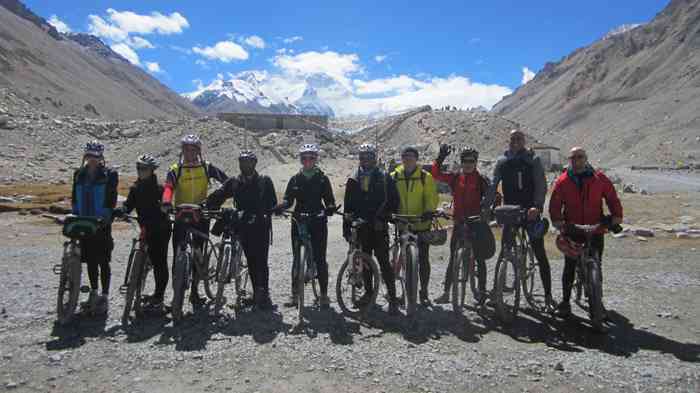 cycling in tibet