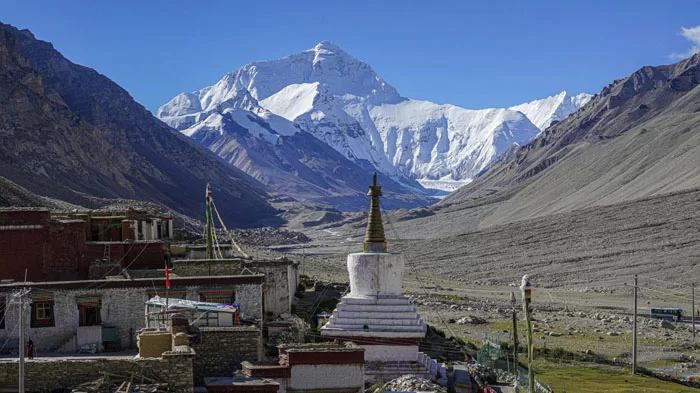 The best time Visit Tibet Everest Base Camp and Rongbuk Monastery