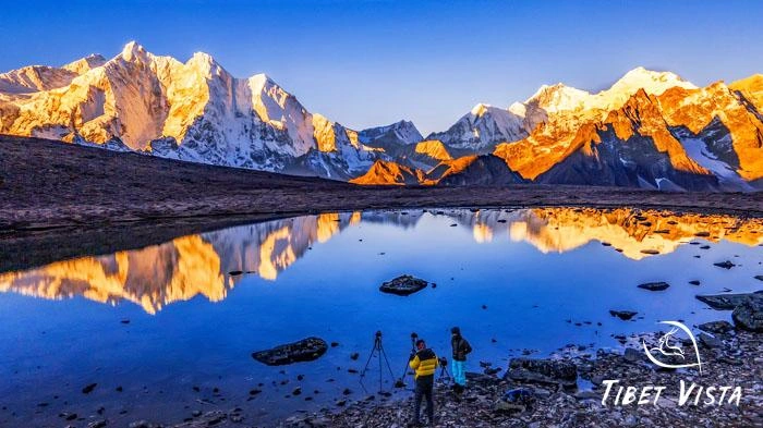 Enjoy the reflection of the Himalayan of Gama Valley