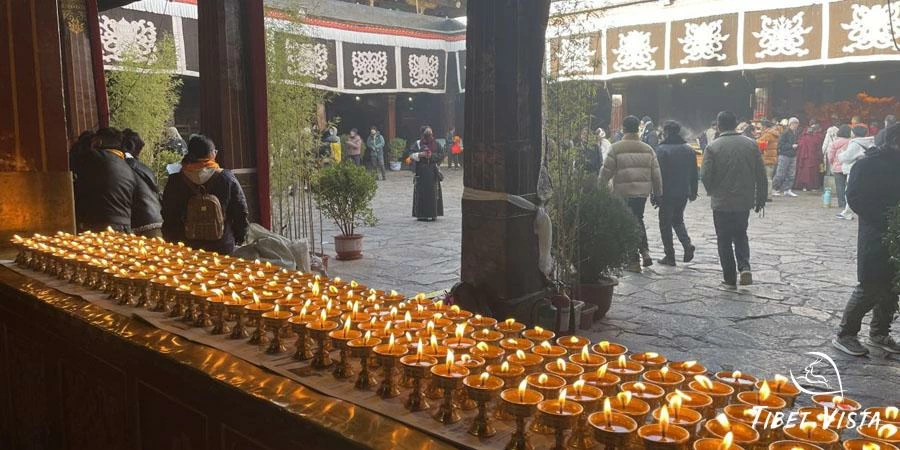 Butter lights in Jokhang Temple