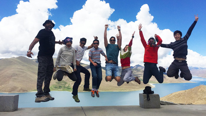 Lhasa to Yamdrok Lake tour