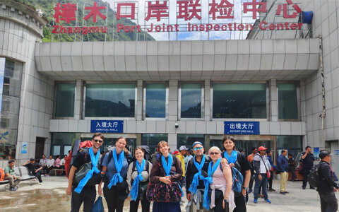 Zhangmu Port: The Ultimate Guide for 2026/2027 Border Crossing Between Nepal and Tibet (China)